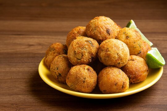 Bolinhos de Bacalhau